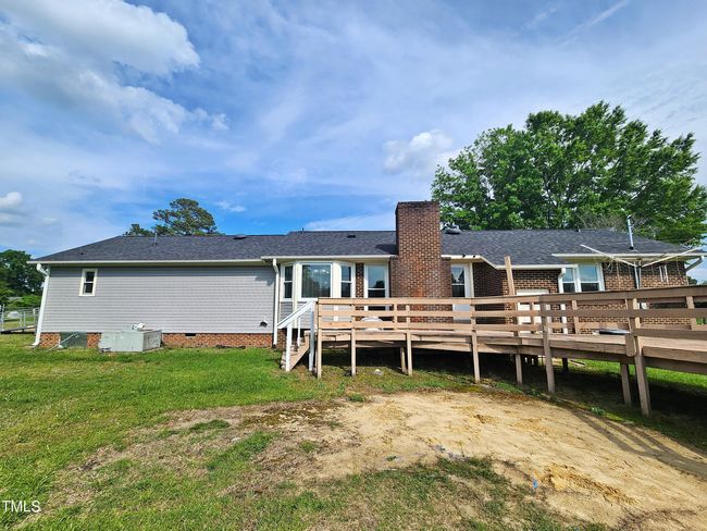 rear a | Image 4
