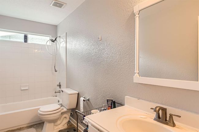 Second upstairs full bathroom | Image 18