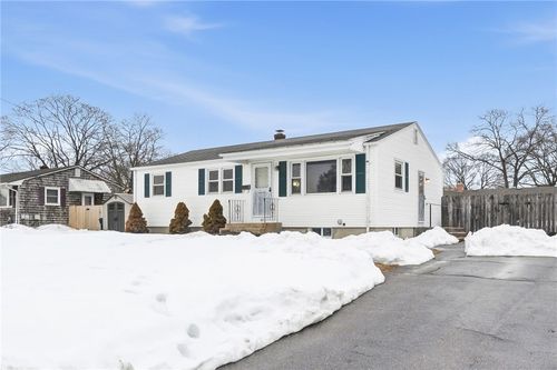 60 Duncan Rd, Warwick, RI, 02886-7902 | Card Image