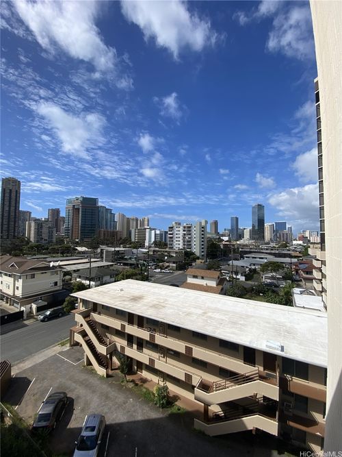 701-2122 Lime St, Honolulu, HI, 96826-4111 | Card Image