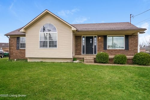 238 Seminole Ct, Shepherdsville, KY, 40165-8062 | Card Image