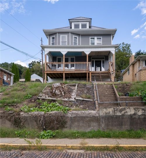 1224 Curtis St, Follansbee, WV, 26037-1324 | Card Image