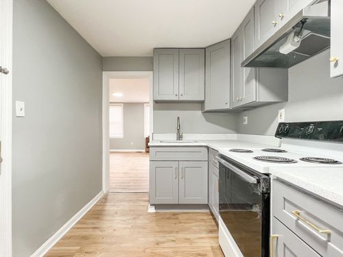 25-19 Common St, Weymouth, MA, 02188-1520 | Card Image