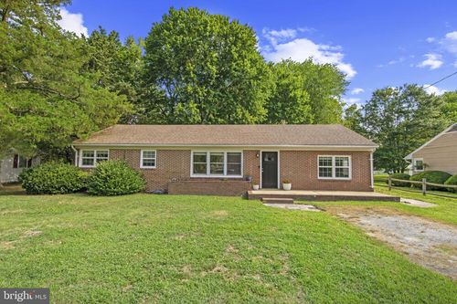 421 Loblolly Ln, SALISBURY, MD, 21801-6851 | Card Image