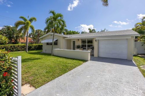 103 16th Ave S, Lake Worth Beach, FL, 33460-5801 | Card Image