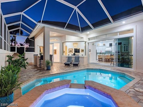 2844 Coco Lakes Dr, NAPLES, FL, 34105-4511 | Card Image