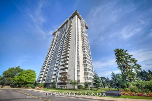 1108-1555 Finch Ave E, North York, ON, M2J4X9 | Card Image