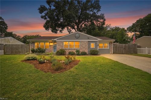 421 Rose Marie Ave, Virginia Beach, VA, 23462-5518 | Card Image