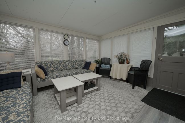 11 Mcdonald Crt, House other with 2 bedrooms, 3 bathrooms and 2 parking in Tillsonburg ON | Image 14