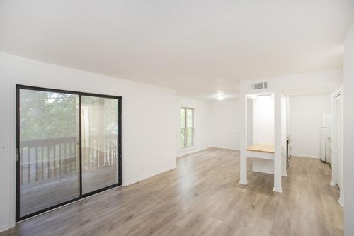 312 Summit Ridge Cir, Nashville, TN, 37215-3828 | Card Image