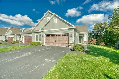1375 Ashwood Ln, Victor, NY, 14564-9274 | Card Image