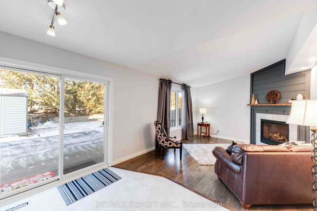 109 Beechfern Dr, House other with 4 bedrooms, 3 bathrooms and 4 parking in Stittsville ON | Image 14