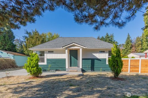 2928 38th Ave Ne, Tacoma, WA, 98422-2602 | Card Image