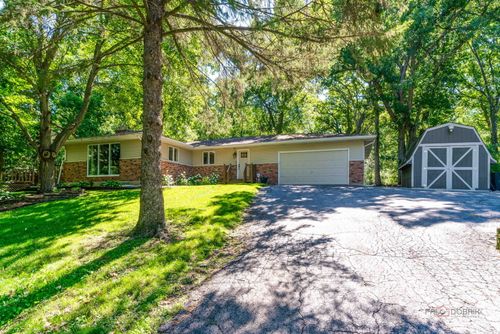 816 Black Partridge Rd, Mchenry, IL, 60051-9321 | Card Image