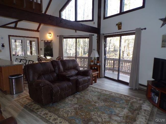 64 Hugo Dr, House other with 3 bedrooms, 2 bathrooms and null parking in Albrightsville PA | Image 27
