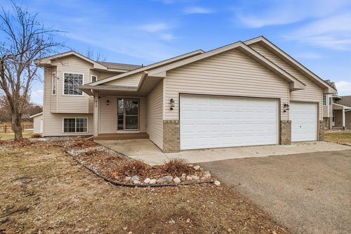 419 Lake Dr, Winsted, MN, 55395-7860 | Card Image