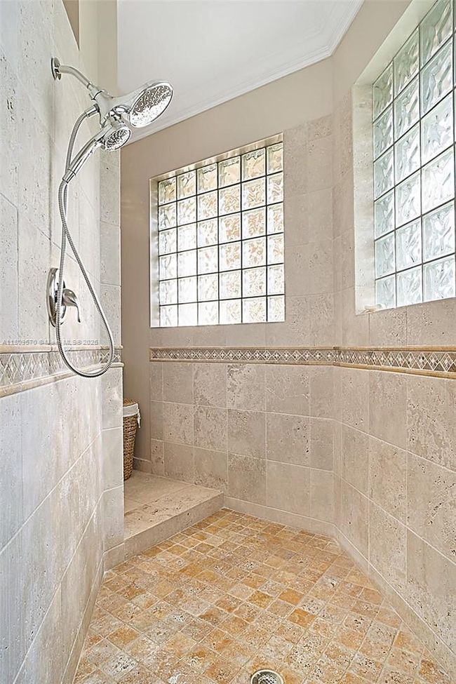 6807 Nw 66 Th Way, House other with 5 bedrooms, 3 bathrooms and null parking in Parkland FL | Image 22