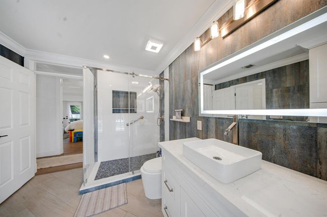 4030 Ne 25 Th Ave, House other with 3 bedrooms, 3 bathrooms and null parking in Lighthouse Point FL | Image 17