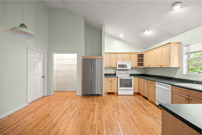 3592 Lakeview Dr, House other with 3 bedrooms, 2 bathrooms and null parking in Gainesville GA | Image 22