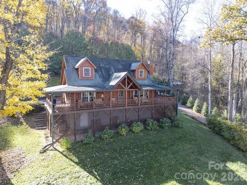 17 Aaron Way, Waynesville, NC, 28786-8090 | Card Image