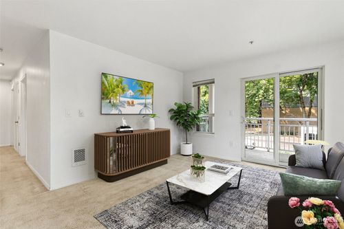 204-2805 Ne 125th St, Seattle, WA, 98125-4367 | Card Image