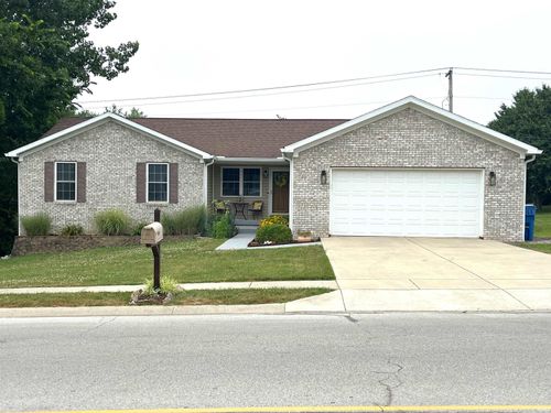 1041 Shadowlawn Ave, Greencastle, IN, 46135-1427 | Card Image
