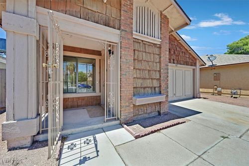 147 N Christy Ln, Las Vegas, NV, 89110-0122 | Card Image