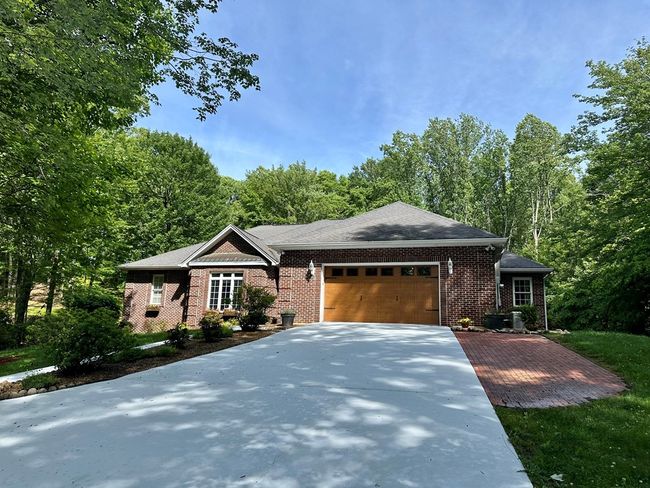 23677 Archery Range Rd, House other with 3 bedrooms, 3 bathrooms and 4 parking in Bristol VA | Image 17