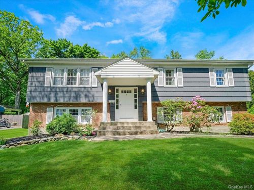 5 Dorchester Ave, New City, NY, 10956-3722 | Card Image