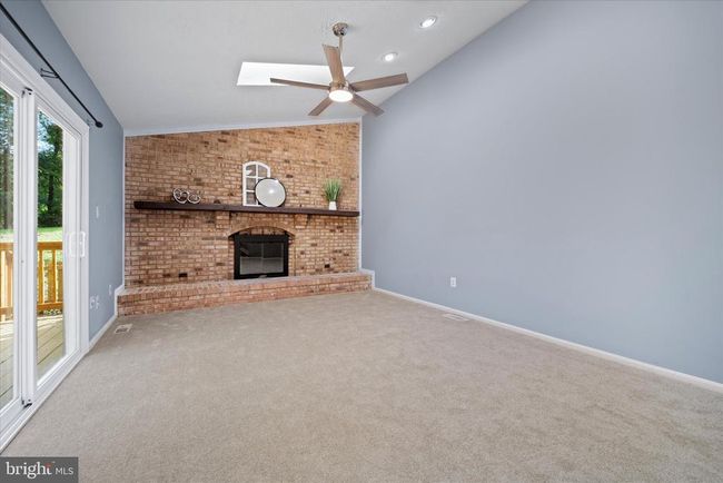 6112 Hillview Ct, House other with 5 bedrooms, 4 bathrooms and null parking in MANASSAS VA | Image 18