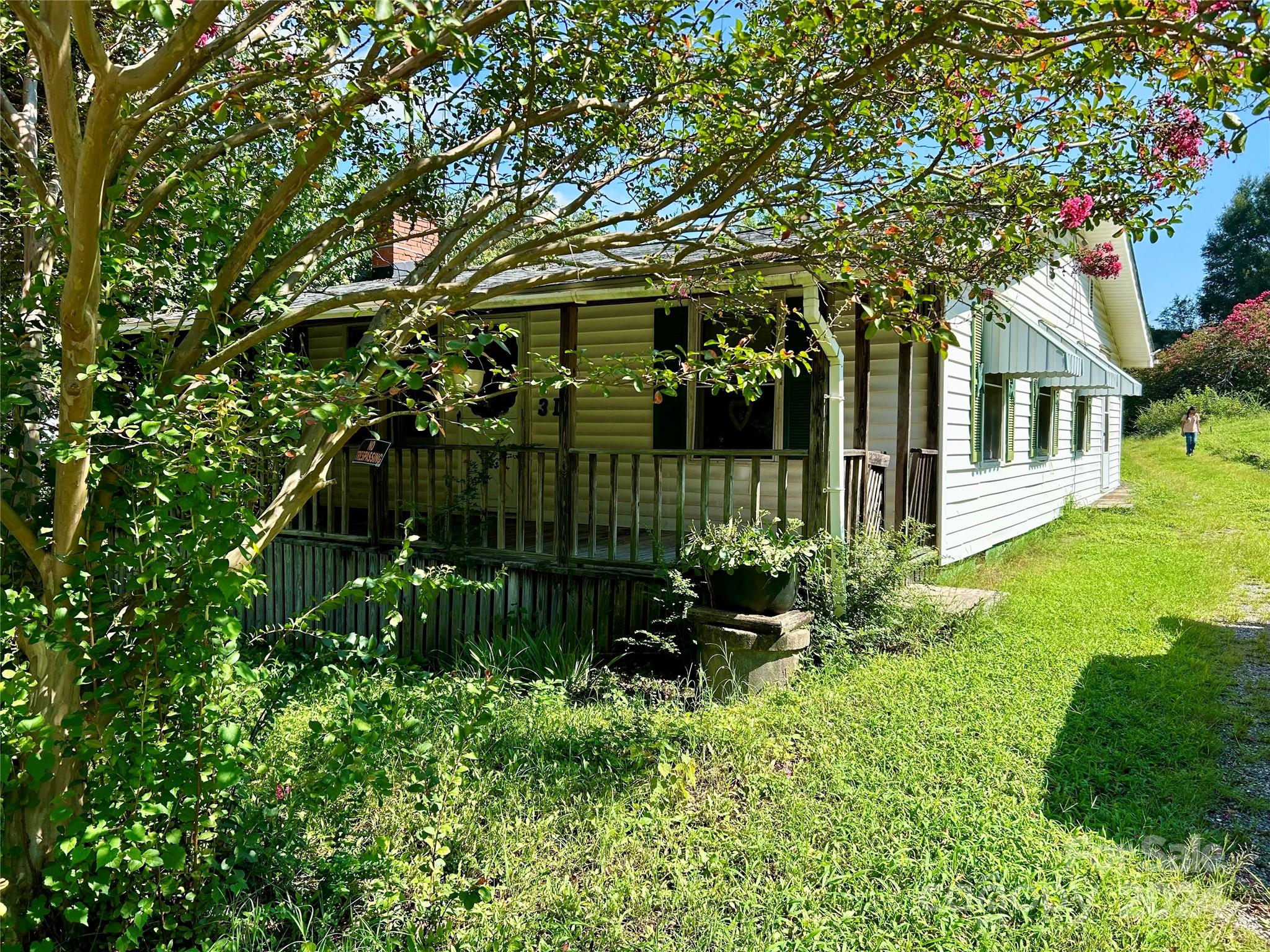 Hillcrest Dr, Mooresville, NC 28115