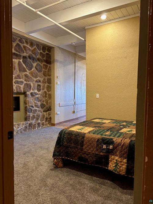 apt-152-400 Quadna Mountain Rd, Hill City, MN, 55748-9716 | Card Image