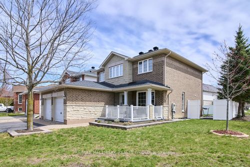 702 Mud Creek Crescent, Blossom Park - Airport and Area, ON, K1V1W3 | Card Image