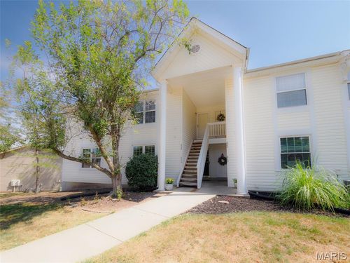 826 Sugar Valley Ct, Saint Peters, MO, 63376-7476 | Card Image
