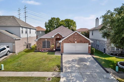 3612 Silverado Trl, Roanoke, TX, 76262-4501 | Card Image