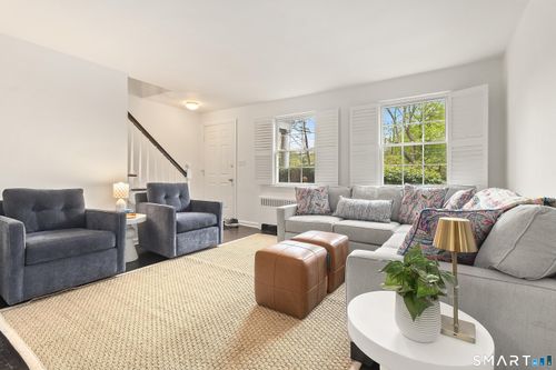 289-289 Bridge St, Stamford, CT, 06905-4405 | Card Image