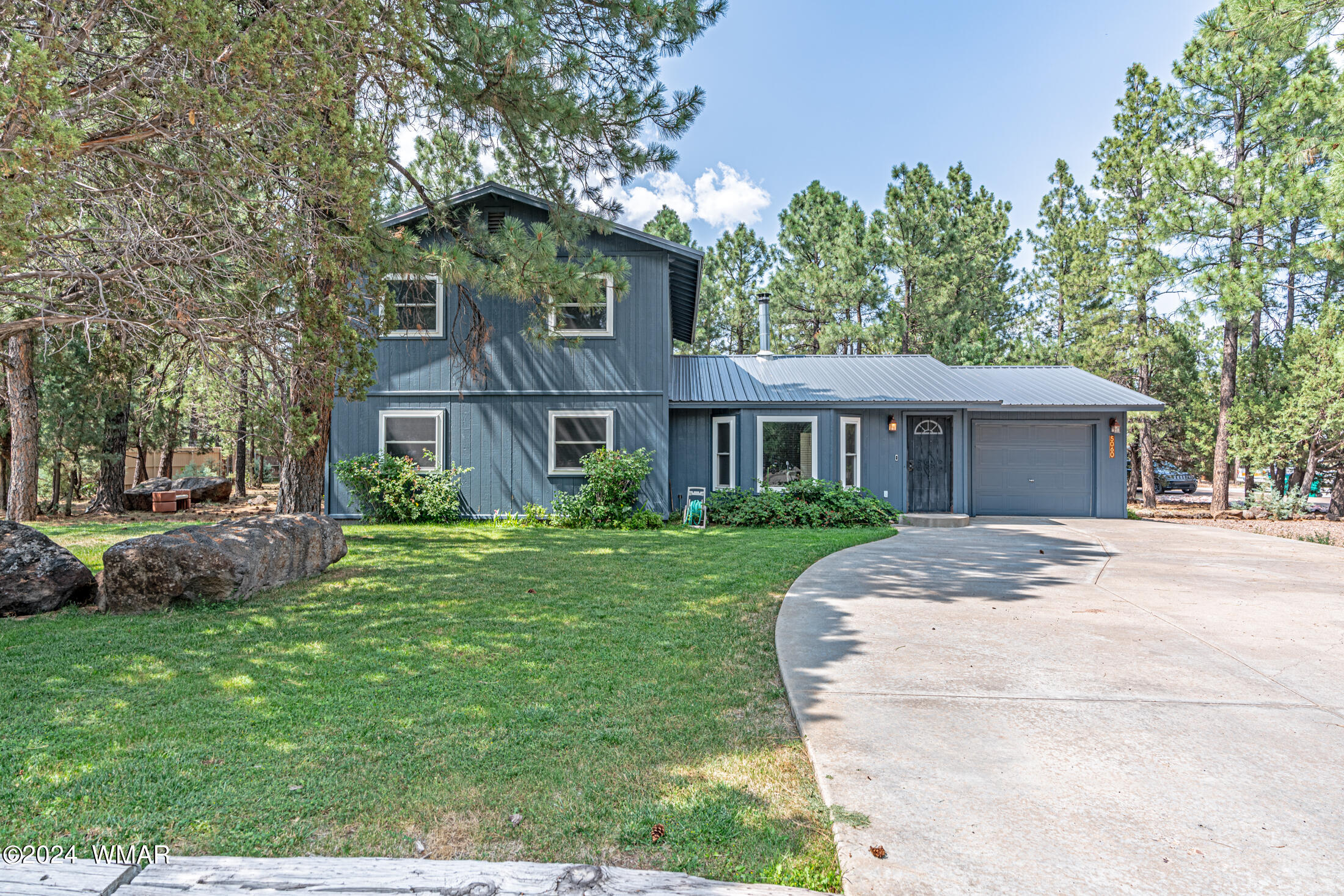 32nd St, Show Low, AZ 85901