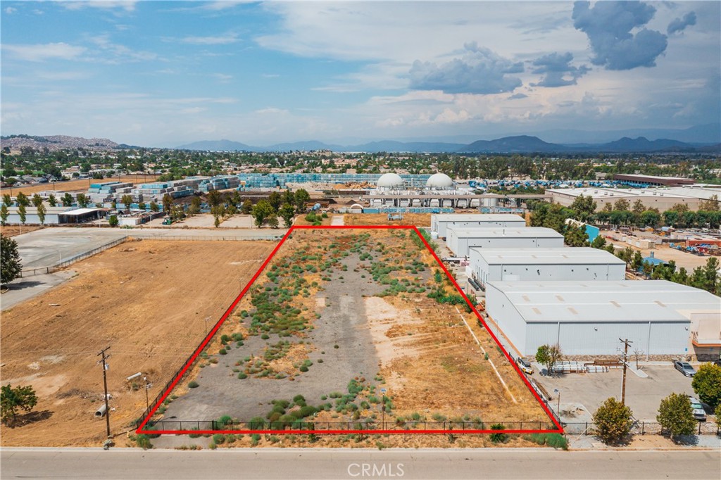 Land in Perris
