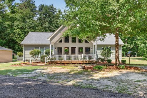 441 Stratford Ln, Barnwell, SC, 29812-7987 | Card Image