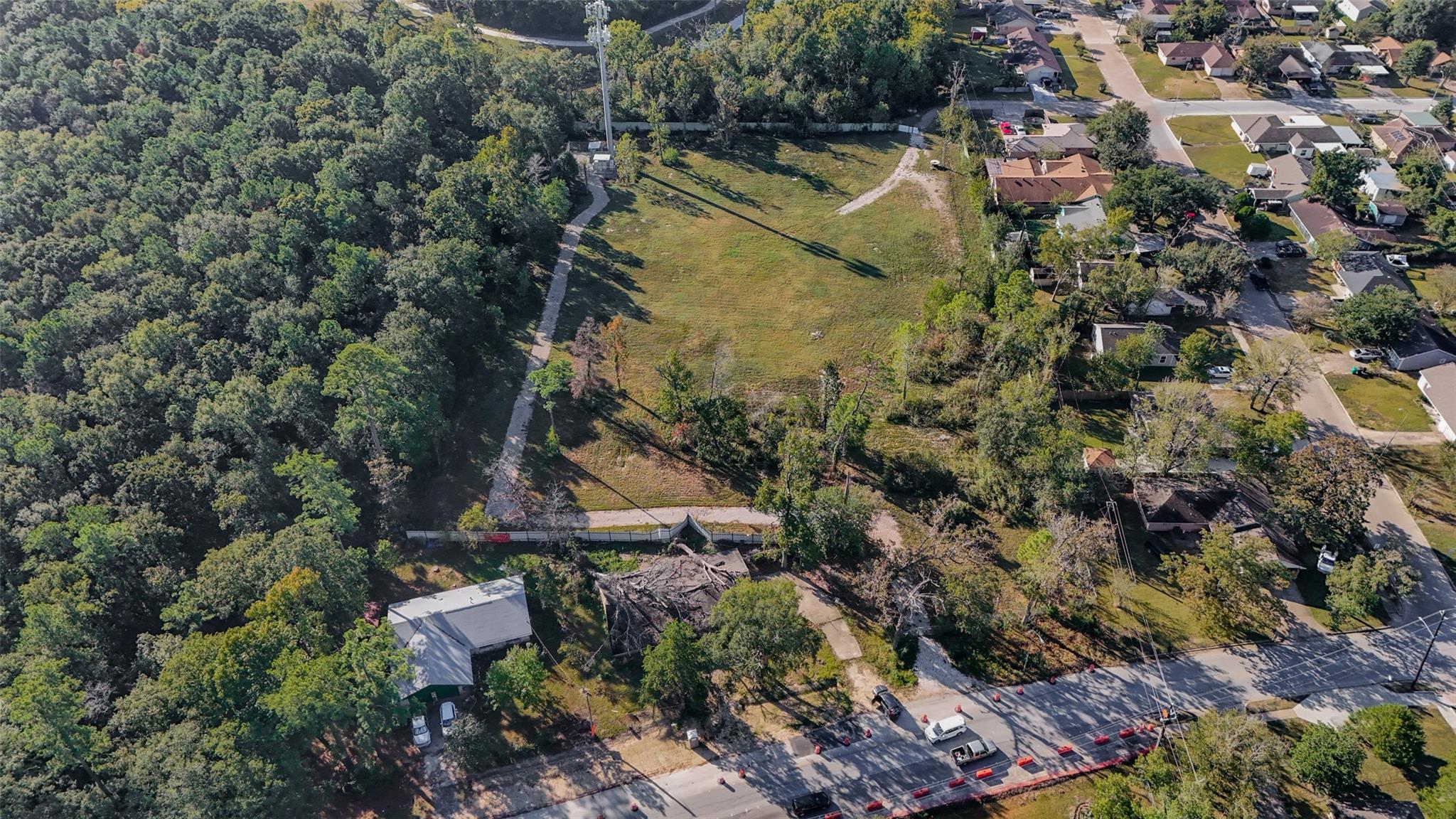 Land in Houston 5