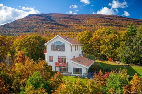 21 Oris View Dr, Saugerties, NY, 12477-4839 | Card Image
