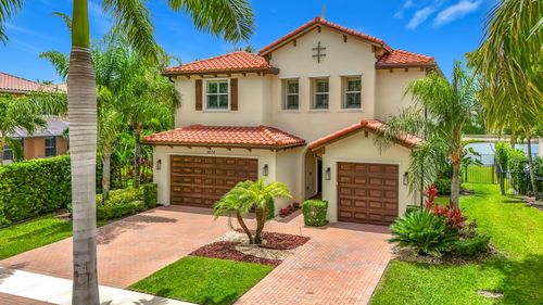 9508 Phipps Ln, Wellington, FL, 33414-3402 | Card Image
