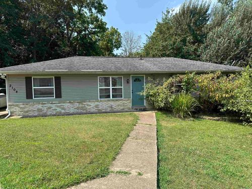 2104 Walnut Ct, Mountain Home, AR, 72653-2042 | Card Image