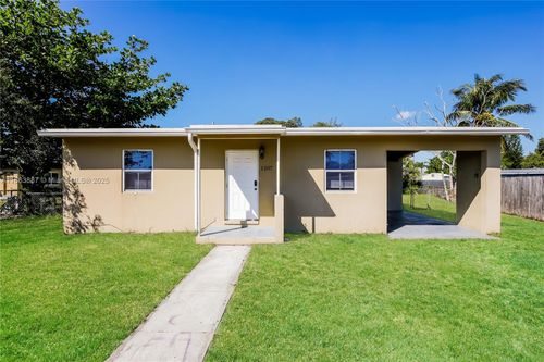 1207 Nw 13th Ln, Fort Lauderdale, FL, 33311-5917 | Card Image