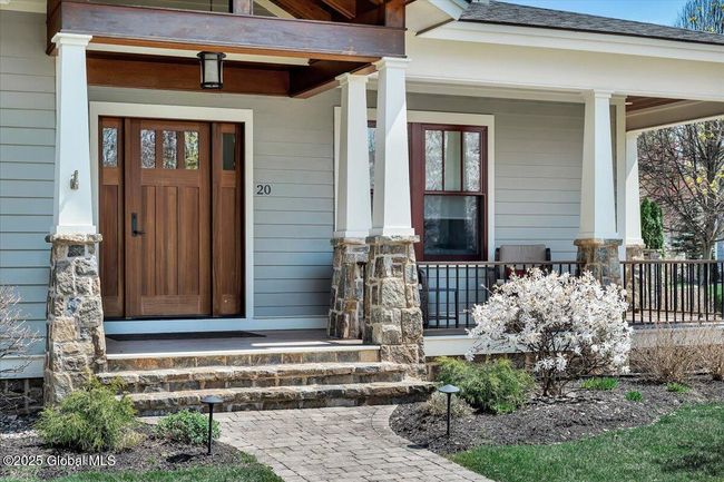 20 Oak Ridge Blvd, House other with 4 bedrooms, 4 bathrooms and 6 parking in Saratoga Springs NY | Image 4