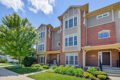 402 N 1st St, Geneva, IL, 60134-1431 | Card Image