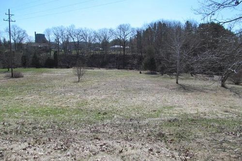 12269 Crockery Creek Dr, Ravenna, MI, 49451-8831 | Card Image