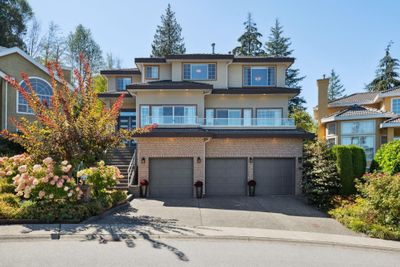 30 Shoreline Cir, House other with 4 bedrooms, 4 bathrooms and 6 parking in Port Moody BC | Image 1