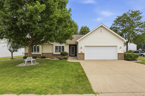 89 Penbrook Circle, APPLETON, WI, 54914 | Card Image