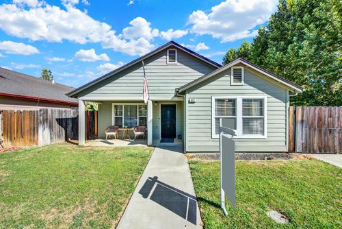 613 Manzanita Way, Winters, CA, 95694-9086 | Card Image